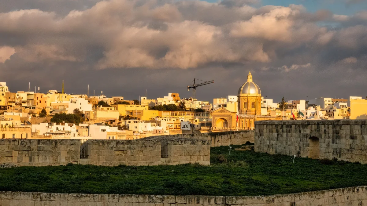 Zdjęcie do wpisu: Valletta w jeden dzień: jesienna trasa bez biegania