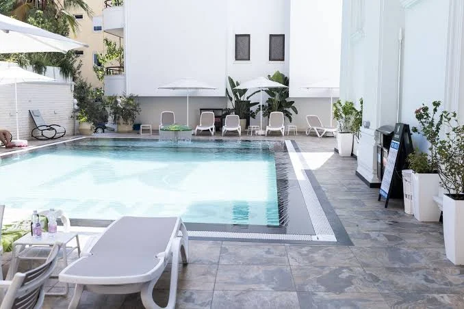 Hotel Martiness (PKT)