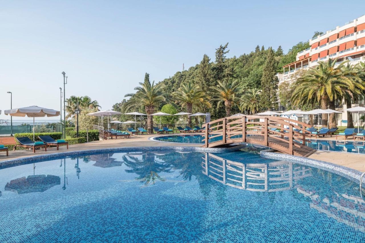 Iberostar Waves Bellevue (PKT)